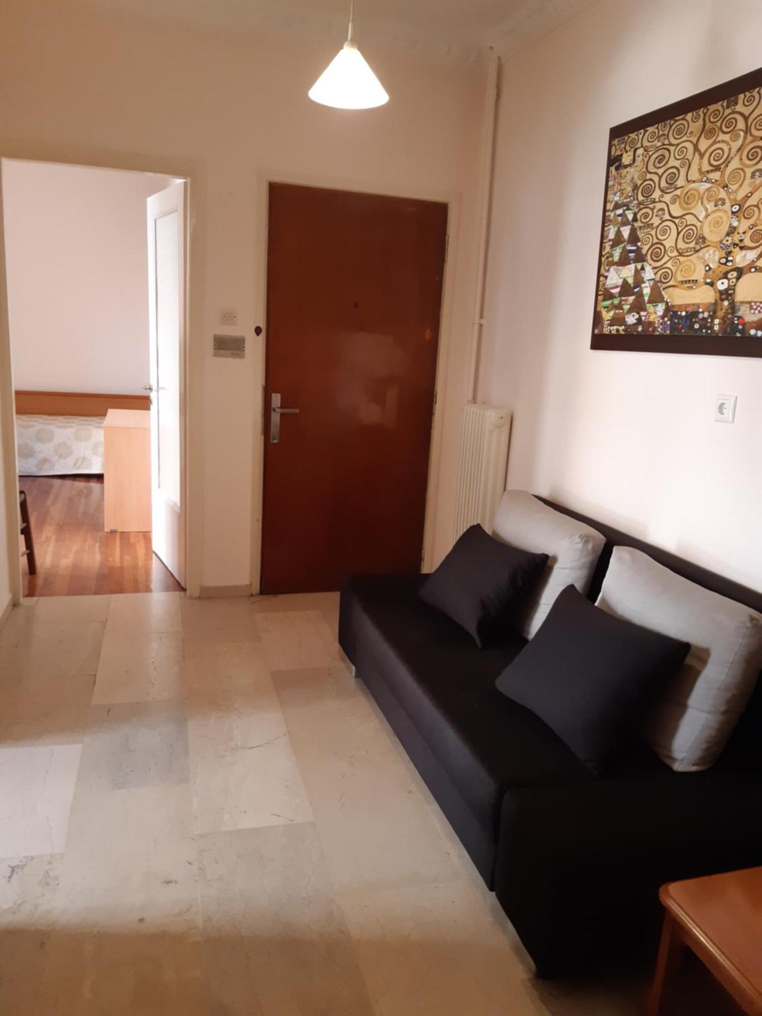 B&J City Center Apartment Каламата Екстериор снимка